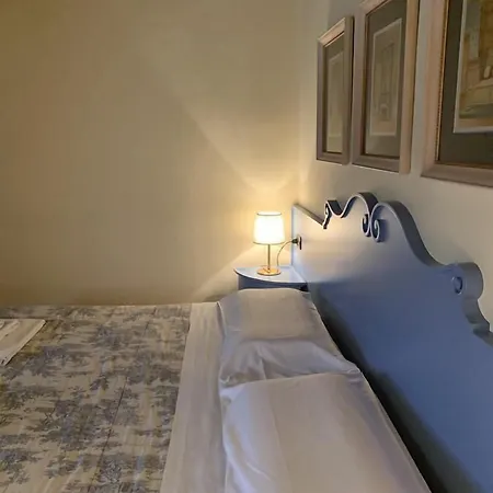 Nocleg ze śniadaniem La Querce 3*