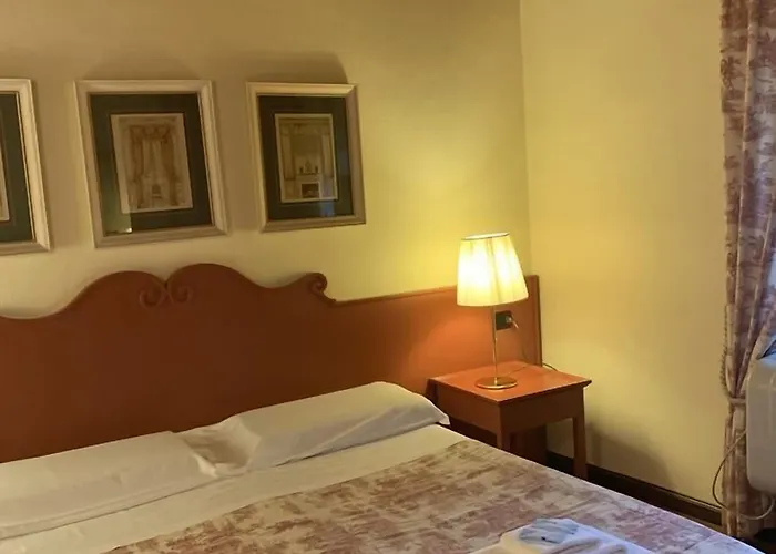 La Querce Nocleg ze śniadaniem 3*